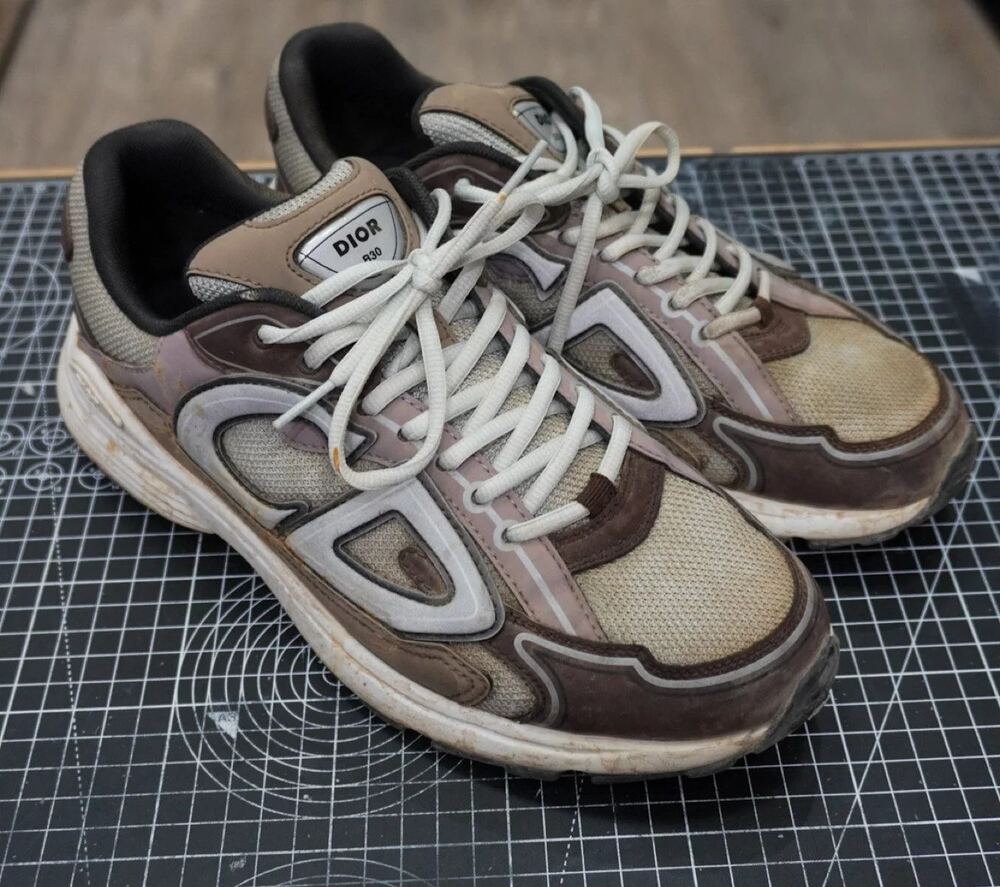 Dior B30 before cleaning
